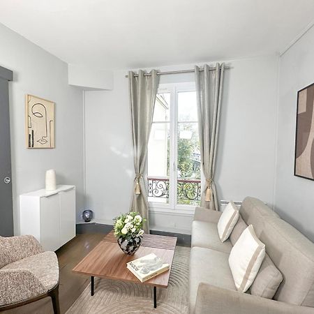 Stunning Apartment Near Eiffel Tower Paříž Exteriér fotografie