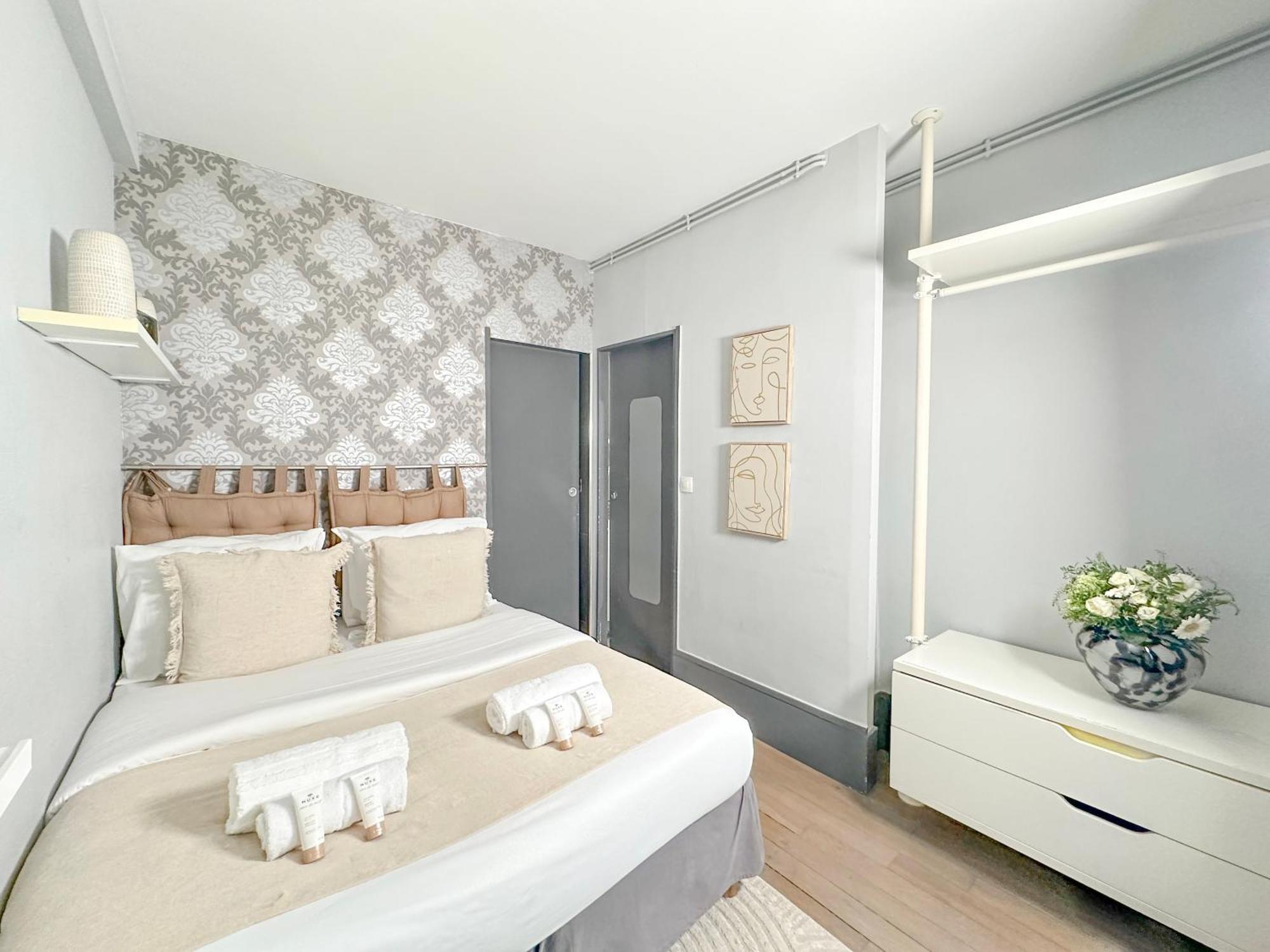 Stunning Apartment Near Eiffel Tower Paříž Exteriér fotografie