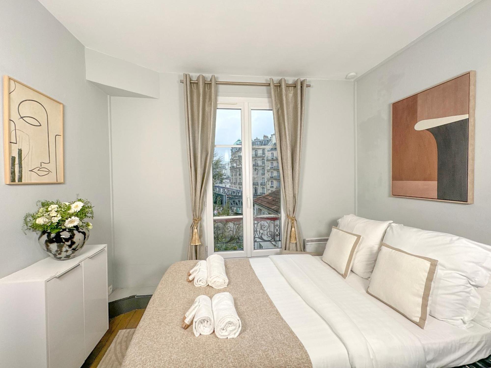 Stunning Apartment Near Eiffel Tower Paříž Exteriér fotografie